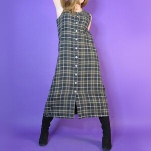 Vintage 1990’s brown and black sleeveless tartan maxi dress size 10